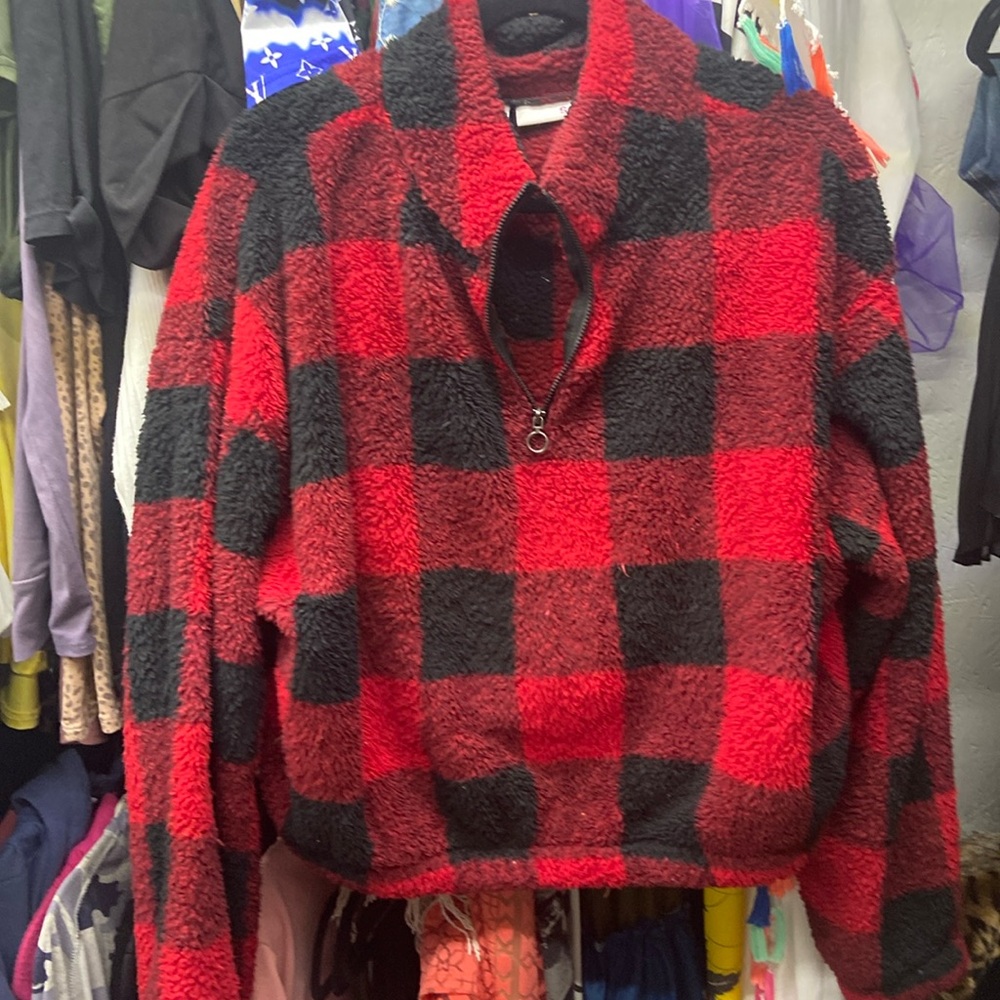 So Xl buffalo print fleece